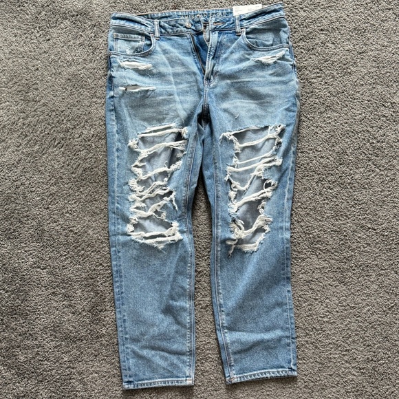 AE Stretch Ripped Mom Jean - Picture 1 of 3